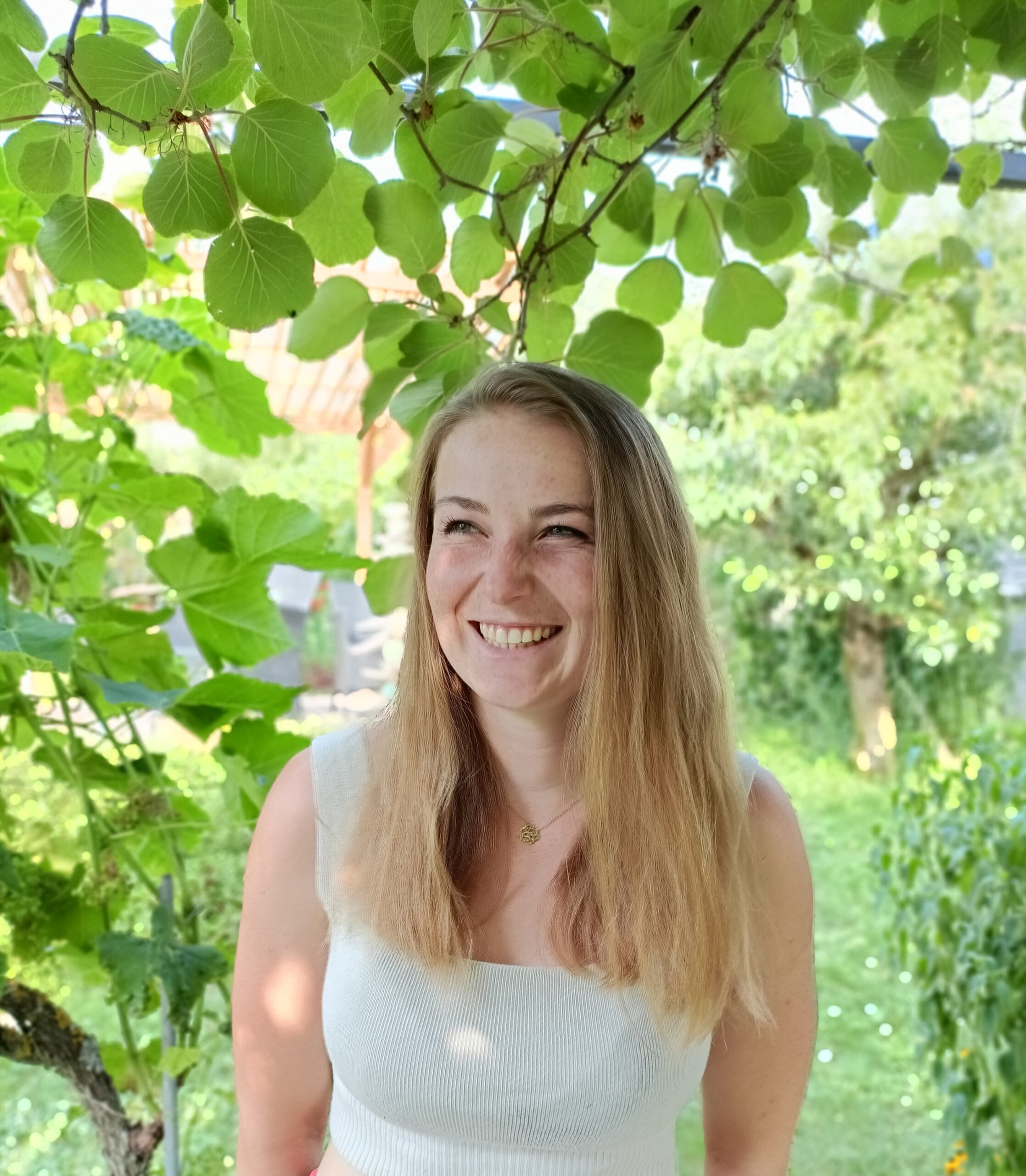 Manon Rossier portrait apesanteur MR